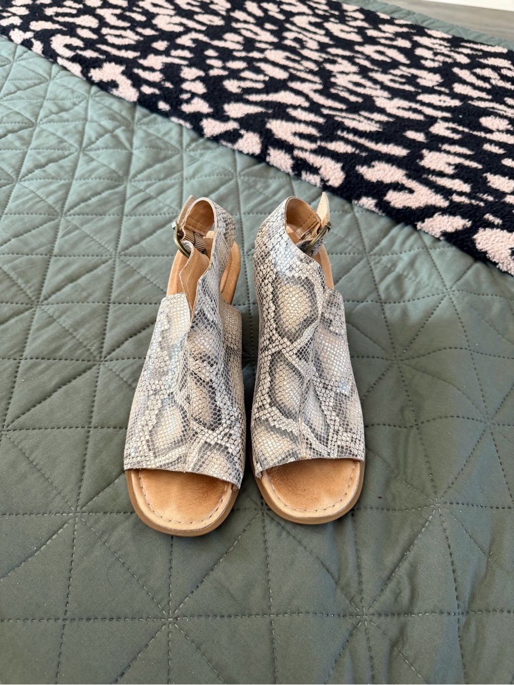 Women’s Born Moraine Snake-Print Block Heel Sandals - Gray - Picture 3 of 5